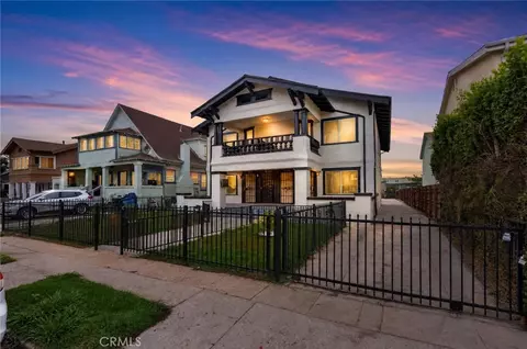 611 W 46th, Los Angeles, CA 90037