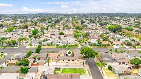 View/Area - 1005 E Harding St, Long Beach, CA 90805 photo 2 of 4