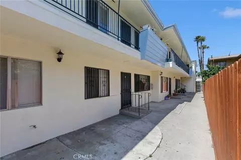 Exterior - 1123 Cedar, Long Beach, CA 90813 photo 5 of 6