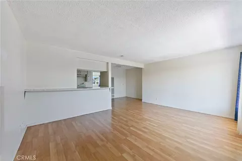 Living - 1123 Cedar, Long Beach, CA 90813 photo 5 of 5