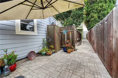 Exterior - 4023 E Ransom St, Long Beach, CA 90804 photo 5 of 8