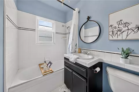 Bath - 4023 E Ransom St, Long Beach, CA 90804 photo 4 of 5
