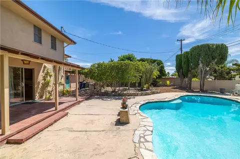 Exterior - 948 W Buffington, Upland, CA 91784 photo 4 of 6