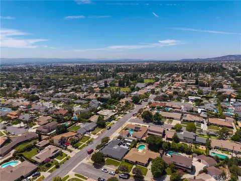 View/Area - 948 W Buffington, Upland, CA 91784 photo 4 of 6