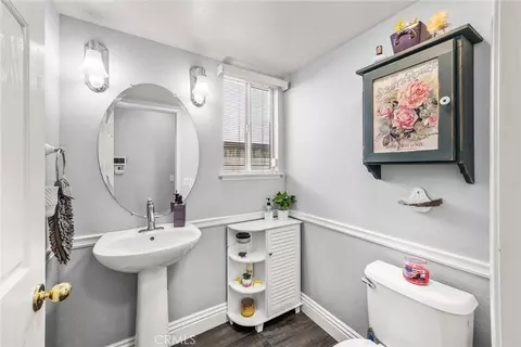 Bath - 1808 E Taft Ln, Placentia, CA 92870 photo 1 of 4