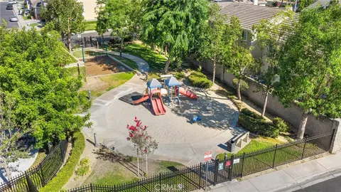 View/Area - 1808 E Taft Ln, Placentia, CA 92870 photo 5 of 8