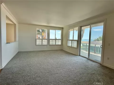 Living - 1000 E Ocean Blvd, Long Beach, CA 90802 photo 1 of 4