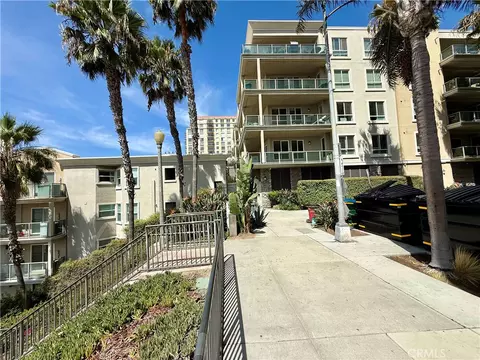 Exterior - 1000 E Ocean Blvd, Long Beach, CA 90802 photo 5 of 5