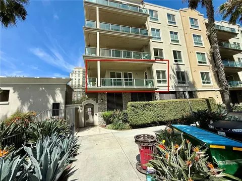 Exterior - 1000 E Ocean Blvd, Long Beach, CA 90802 photo 2 of 5