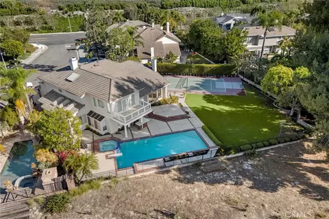View/Area - 2601 N Rosemere, Orange, CA 92867 photo 5 of 6