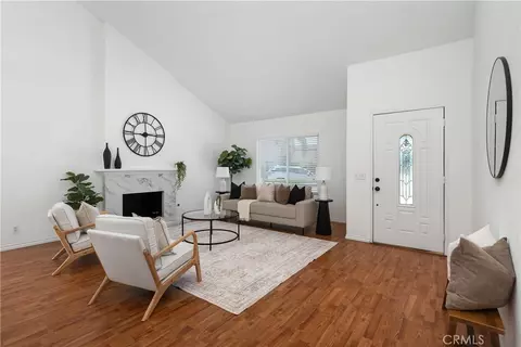 Living - 2600 Geneva, Fullerton, CA 92833 photo 5 of 5