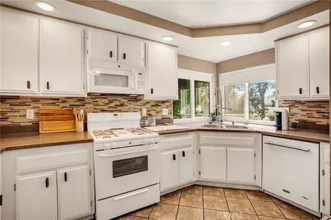 Kitchen - 2708 S Montego, Ontario, CA 91761 photo 1 of 2