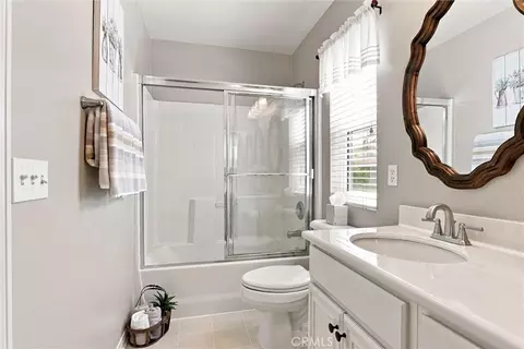 Bath - 65 Linhaven, Irvine, CA 92602 photo 3 of 7