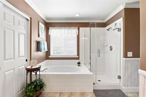 Bath - 65 Linhaven, Irvine, CA 92602 photo 6 of 7