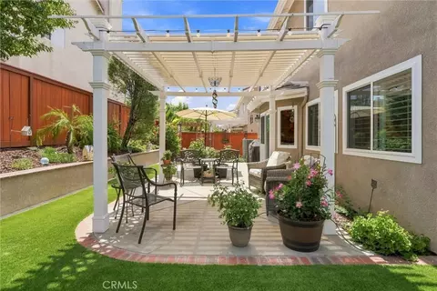 Exterior - 65 Linhaven, Irvine, CA 92602 photo 3 of 8