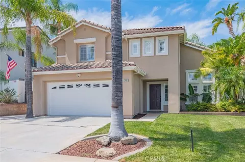 3420 New York, Corona, CA 92882