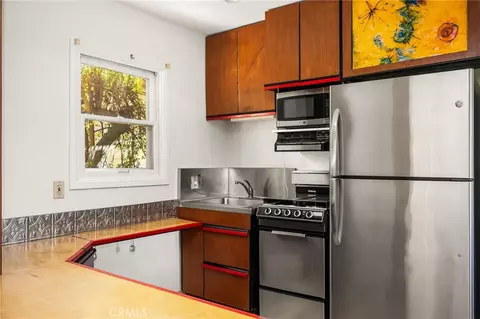 Kitchen - 349 N N Pne, Orange, CA 92866 photo 3 of 7