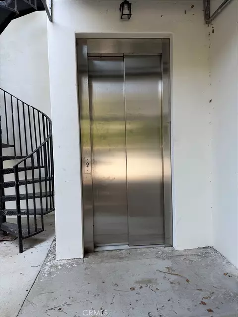 1301 N Beverly, Beverly Hills, CA 90210