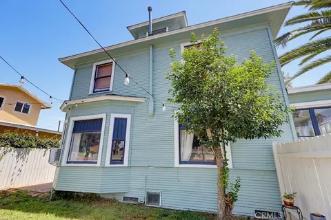 Exterior - 551 W 8th St, Long Beach, CA 90813 photo 13 of 16
