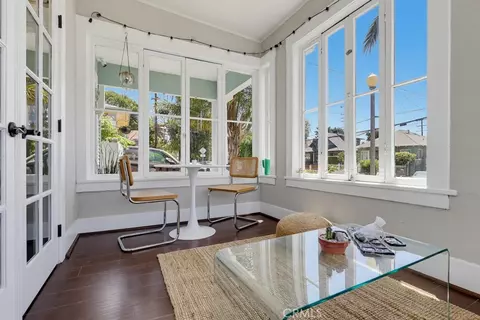 Exterior - 551 W 8th St, Long Beach, CA 90813 photo 5 of 16