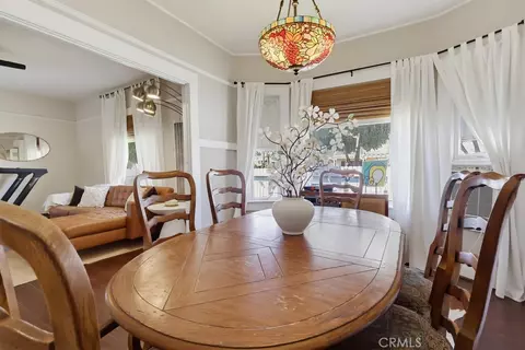 Dining - 551 W 8th St, Long Beach, CA 90813 photo 2 of 4