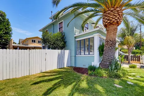 Exterior - 551 W 8th St, Long Beach, CA 90813 photo 4 of 16
