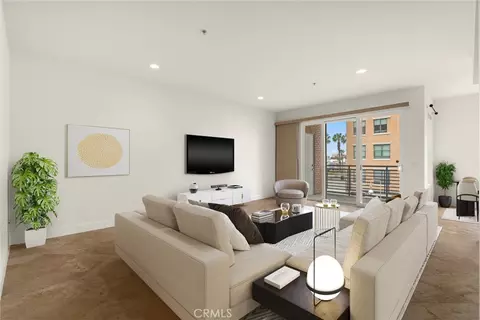 Living - 300 E 4th St #201, Long Beach, CA 90802 photo 1 of 8