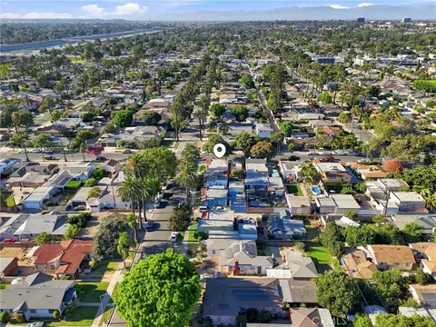 View/Area - 2390 Oregon, Long Beach, CA 90806 photo 7 of 8