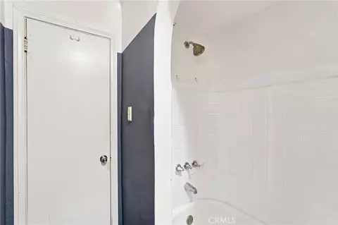Bath - 2390 Oregon, Long Beach, CA 90806 photo 2 of 2
