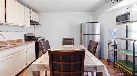 Dining - 1374 E Vernon, Los Angeles, CA 90011 photo 3 of 3