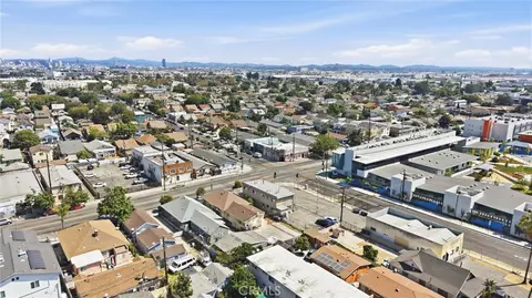 View/Area - 1374 E Vernon, Los Angeles, CA 90011 photo 3 of 13
