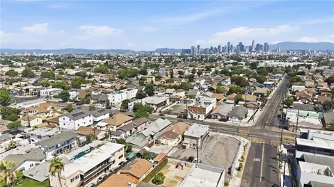 View/Area - 1374 E Vernon, Los Angeles, CA 90011 photo 6 of 13
