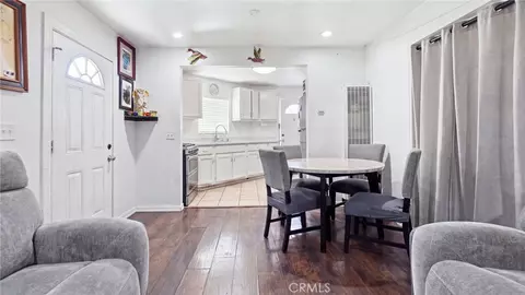 Entry Way - 1374 E Vernon, Los Angeles, CA 90011 photo 6 of 8