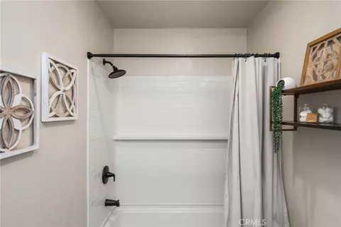 Bath - 3032 Associated #89, Fullerton, CA 92835 photo 2 of 2