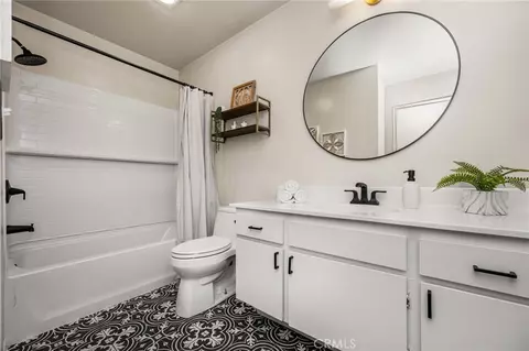 Bath - 3032 Associated #89, Fullerton, CA 92835 photo 1 of 2