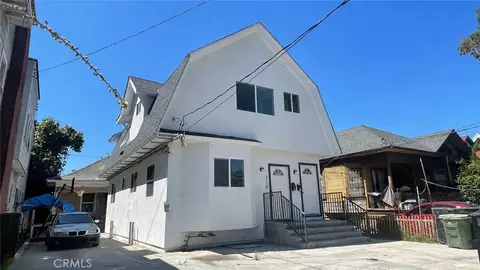 320 35th St, Los Angeles, CA 90011