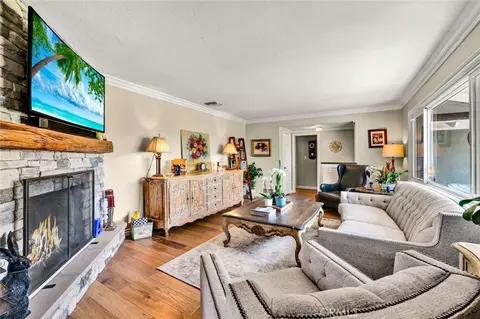 Living - 2543 E Coolidge, Orange, CA 92867 photo 3 of 4