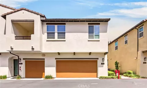 306 Vista Dr #103, La Habra, CA 90631