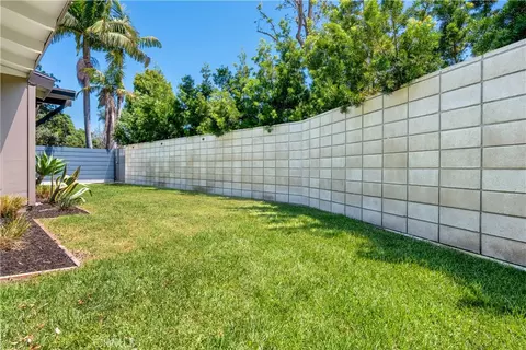 Exterior - 7041 E Spg, Long Beach, CA 90808 photo 7 of 16