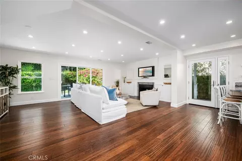 Living - 6310 E Vera Crst, Long Beach, CA 90815 photo 3 of 6