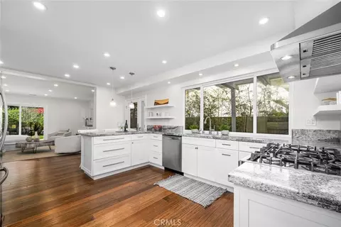 Kitchen - 6310 E Vera Crst, Long Beach, CA 90815 photo 6 of 6