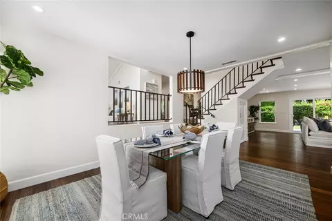 Dining - 6310 E Vera Crst, Long Beach, CA 90815 photo 2 of 3
