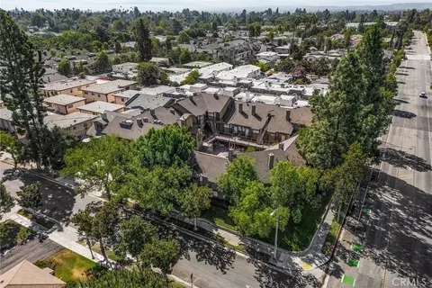 View/Area - 246 Alpine St #9, Pasadena, CA 91106 photo 2 of 3