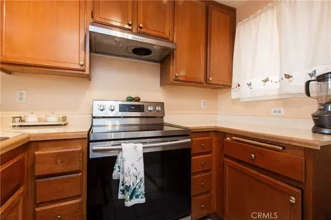 Kitchen - 2507 E 15th, Long Beach, CA 90804 photo 3 of 3
