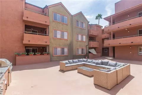 Exterior - 2507 E 15th, Long Beach, CA 90804 photo 2 of 5