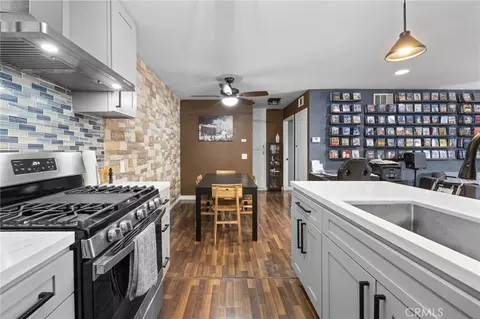 1082 Cabrillo Park #D, Santa Ana, CA 92701