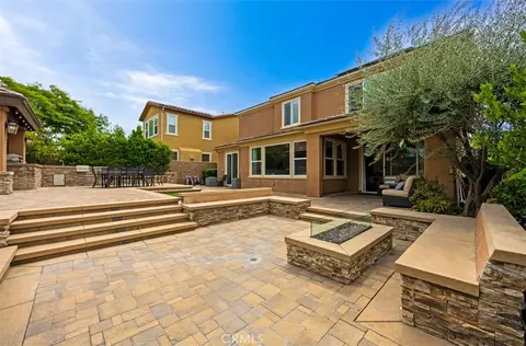 Exterior - 2709 Alamitos Rd, Brea, CA 92821 photo 11 of 12