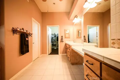 Entry Way - 19217 Idaleona, Perris, CA 92570 photo 2 of 3