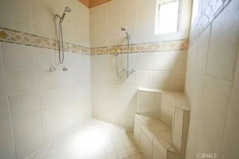 Bath - 19217 Idaleona, Perris, CA 92570 photo 2 of 3