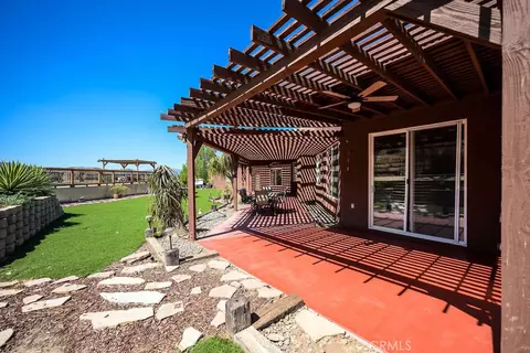 Exterior - 19217 Idaleona, Perris, CA 92570 photo 6 of 17
